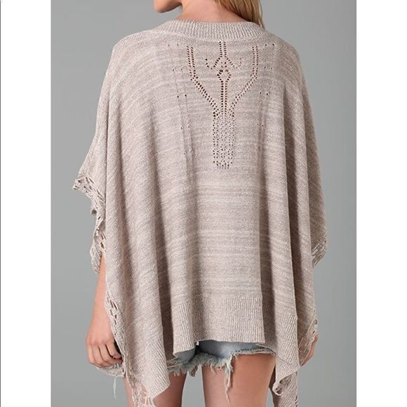 HOST PICK ⭐️⭐️Free People oversized Pull Over shaw - Picture 4 of 12